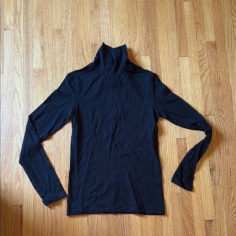 Sold Out NYC turtleneck
